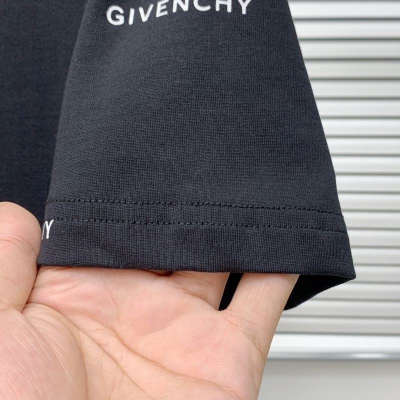 Givenchy T-Shirts